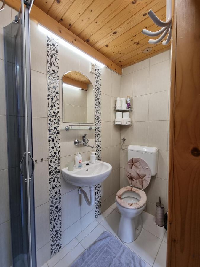 Little Cozy Apartman Miskolc Bagian luar foto